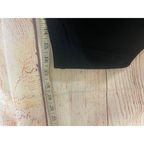 Livi Active Women's Black Moulded Underwire Full Coverage Sports Bra - 44DDD - Picture 4 of 13